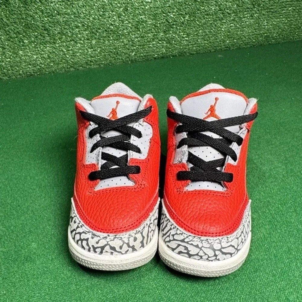 Jordan 3 Retro SE‎ Red Cement Fire Red Toddler Sneakers CQ0489-600 Size 8C